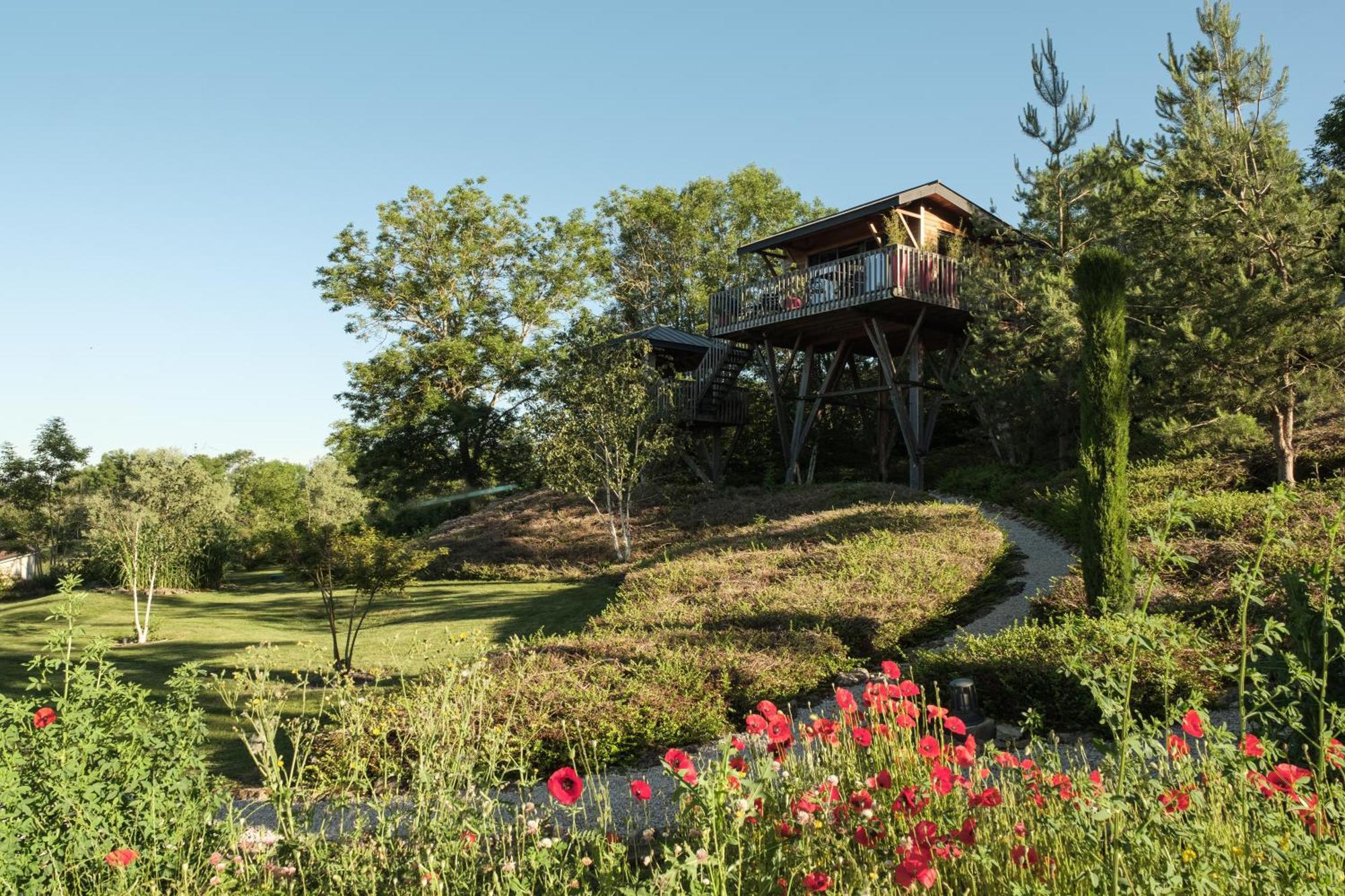 Le Domaine Des Pres Verts Suites & Chambres Avec Jacuzzi Privatif Jouey Exteriér fotografie